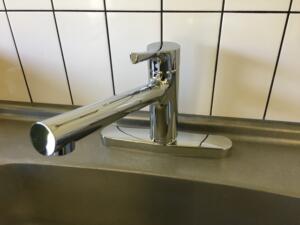 食洗器取付の際には分岐栓付蛇口の交換も選択肢の一つ