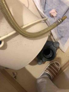 トイレ詰まり！便器と配管(パイプ)の構造と、解消方法のすべて