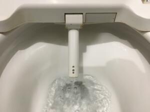 水圧がトイレ使用時の基準に達しているか